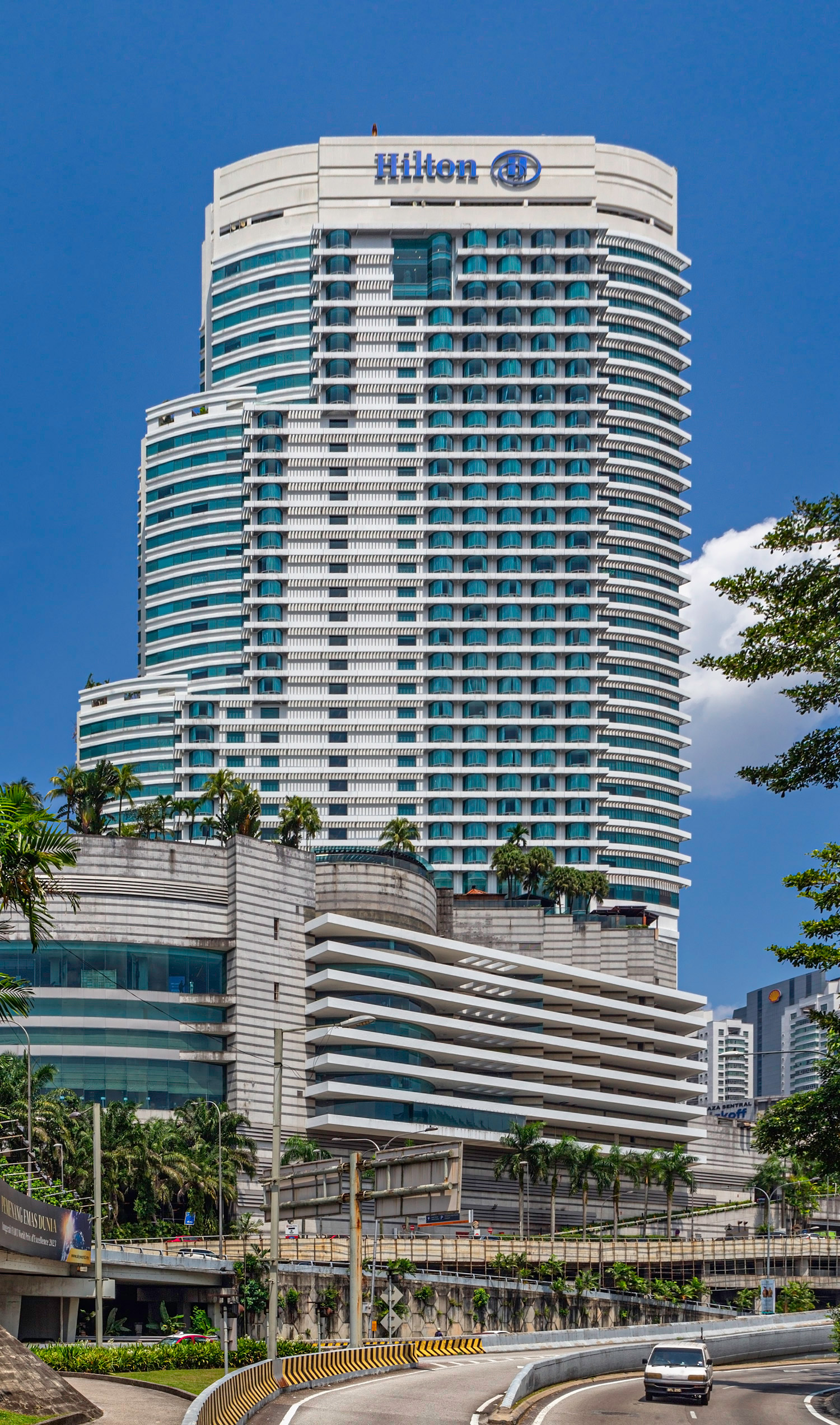 Hilton Kuala Lumpur, Kuala Lumpur - View from the north. © Mathias Beinling